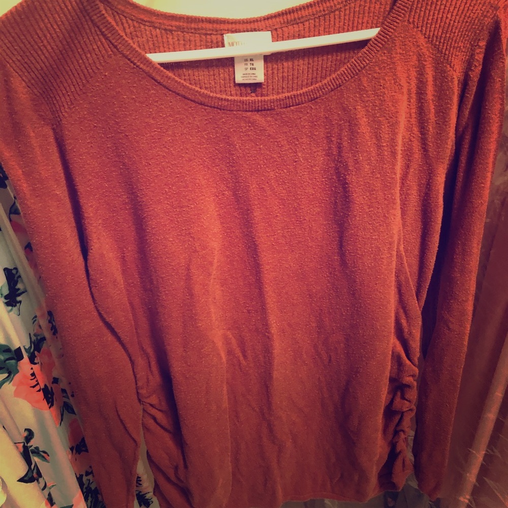 Motherhood Maternity burnt orange sweater size XL